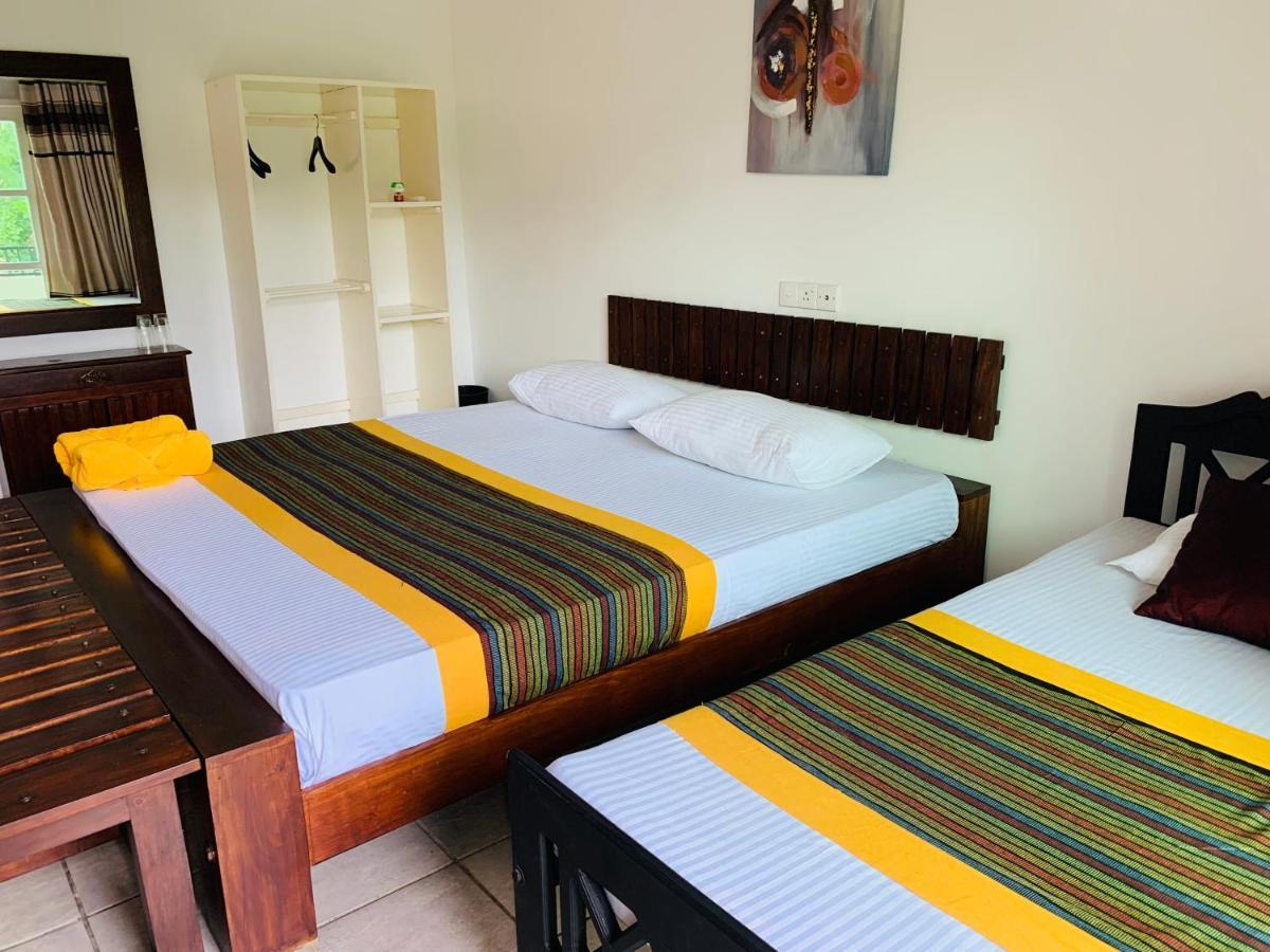 Sethway Village Minneriya Ngoại thất bức ảnh