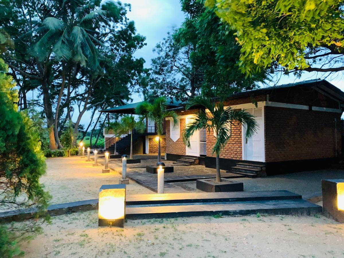 Sethway Village Minneriya Ngoại thất bức ảnh